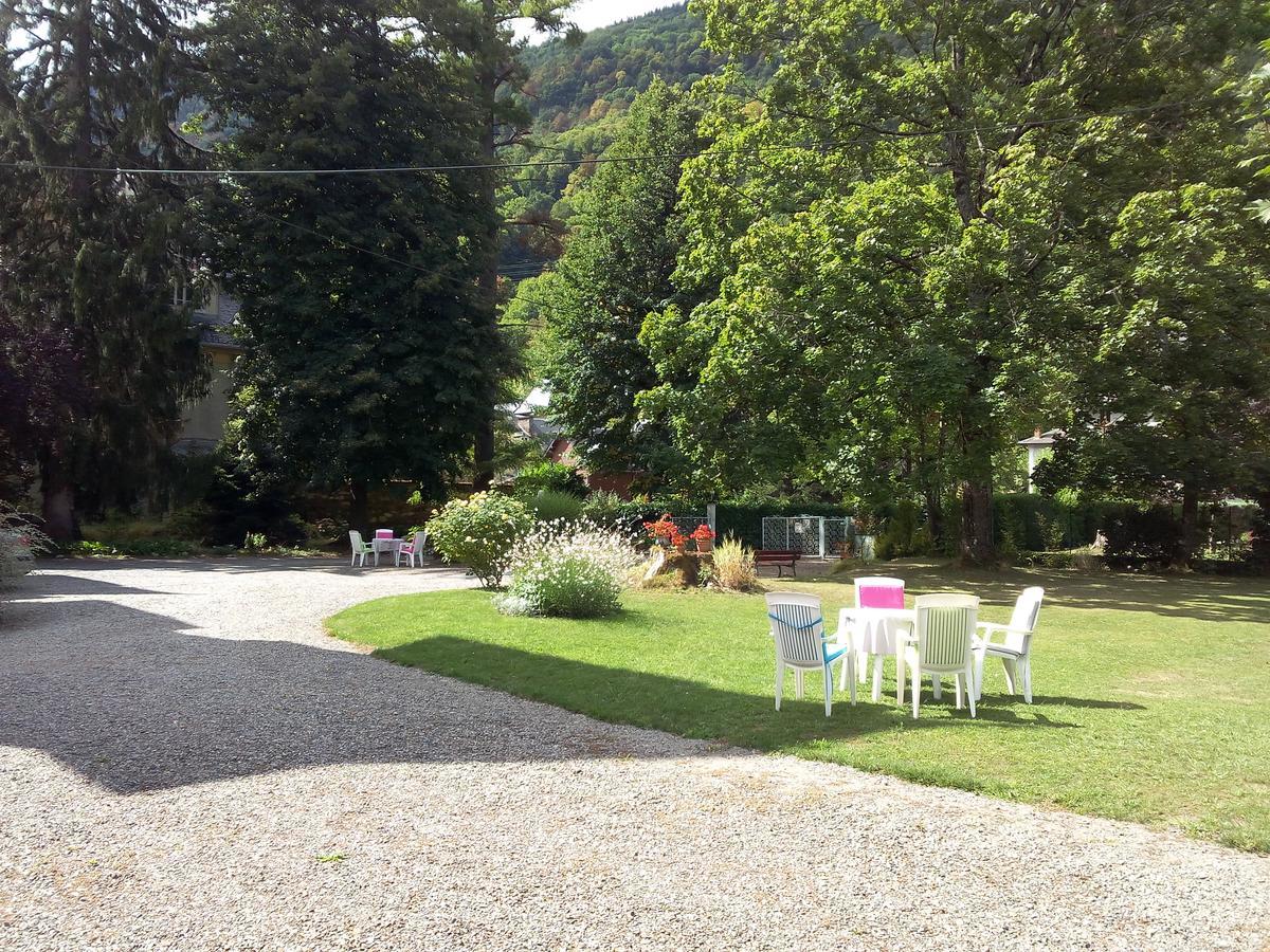 Bed and Breakfast Castel De La Pique Bagneres-de-Luchon Екстер'єр фото