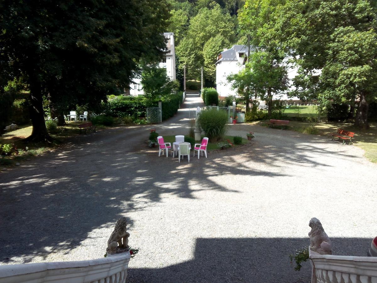 Bed and Breakfast Castel De La Pique Bagneres-de-Luchon Екстер'єр фото